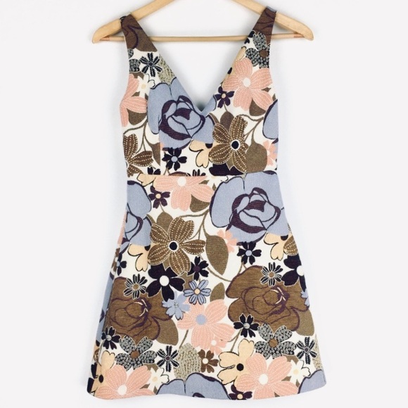 COPY - ZARA TRAFALUC FLORAL EMBROIDERED MINI DRESS - Picture 1 of 3